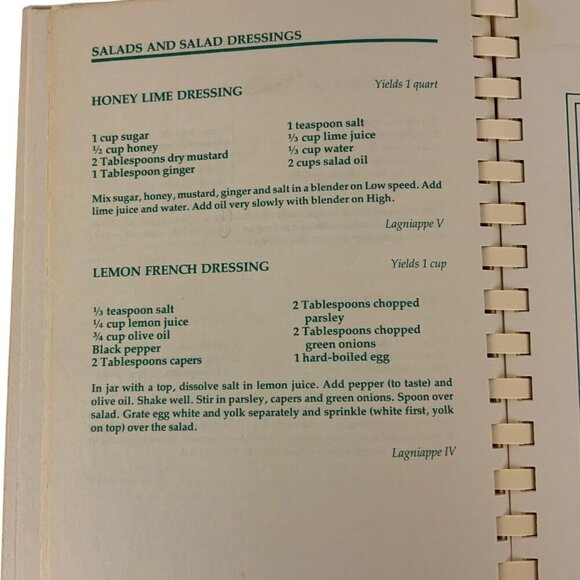 Beaumont Texas Junior League Lagniappe Cookbook First Edition 1982 Spiral Bound - Picture 8 of 15